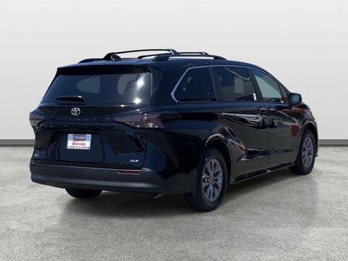 Midnight Black Metallic 2026 Toyota Sienna XLE 8 Passenger