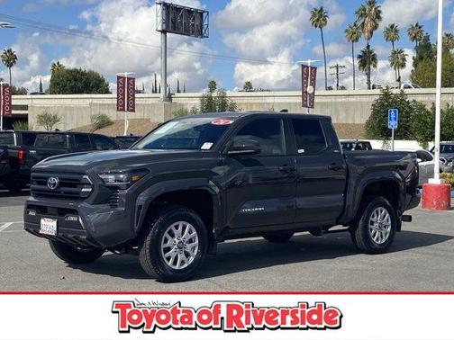 2024 Toyota Tacoma SR5
