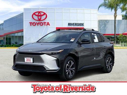 2025 Toyota bZ4X XLE