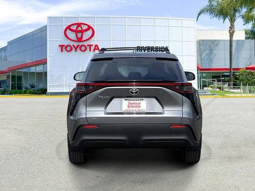 2025 Toyota bZ4X XLE