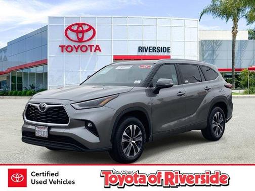 2025 Toyota Highlander XLE