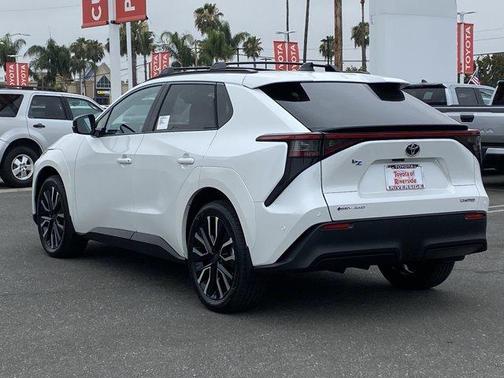 Wind Chill Pearl 2026 Toyota bZ LIMITED