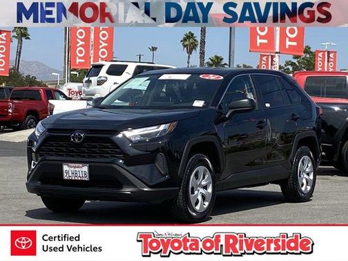 2024 Toyota RAV4 LE