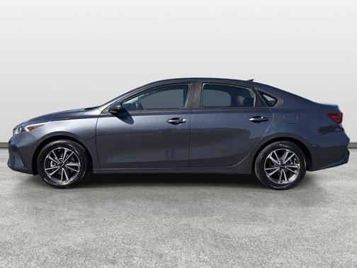 Gravity Gray 2022 Kia Forte LXS