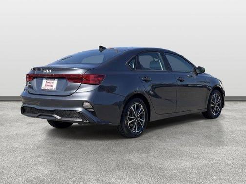 Gravity Gray 2022 Kia Forte LXS