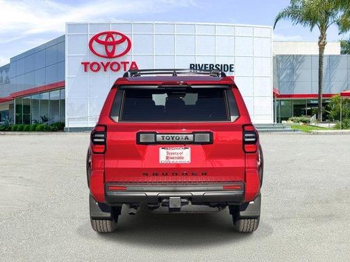 2025 Toyota 4Runner TRD Off Road