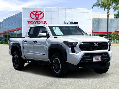 2025 Toyota Tacoma Hybrid TRD Off Road