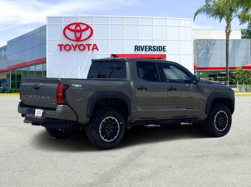 2025 Toyota Tacoma Hybrid TRD Off Road