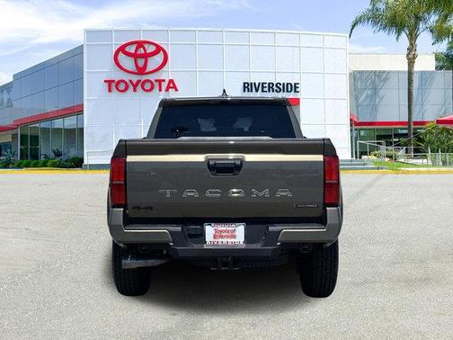 2025 Toyota Tacoma Hybrid TRD Off Road