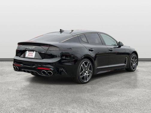 Aurora Black 2022 Kia Stinger GT1