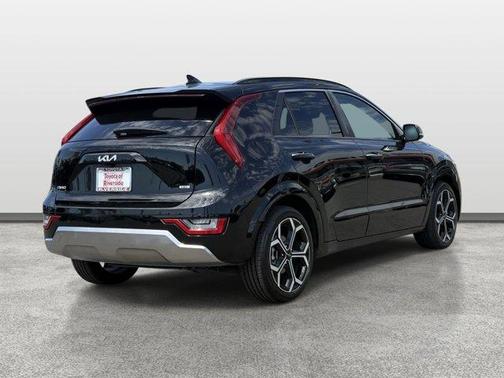 Aurora Black 2024 Kia Niro SX Touring