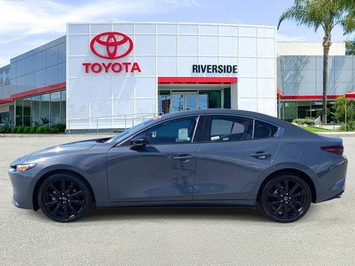 2025 Mazda Mazda3 2.5 S Carbon Edition