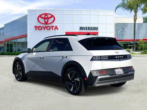 2025 Hyundai IONIQ 5 SEL