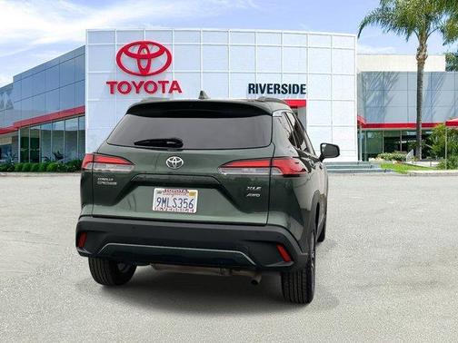 2023 Toyota Corolla Cross XLE