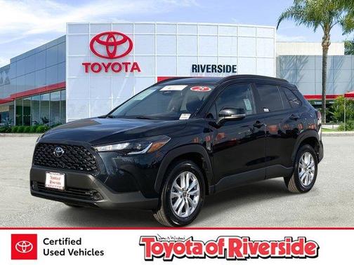 2025 Toyota Corolla Cross LE