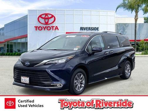 2024 Toyota Sienna XLE