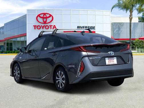 2021 Toyota Prius Prime LE