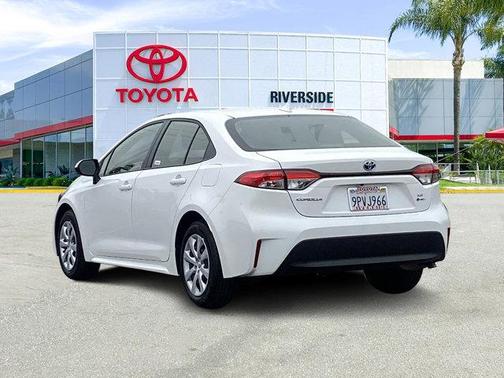 2025 Toyota Corolla Hybrid LE
