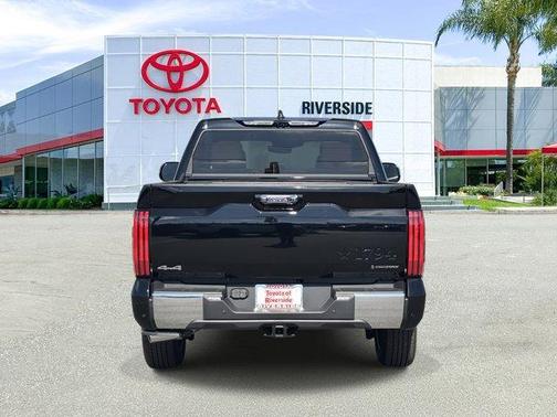 2025 Toyota Tundra Hybrid 1794 Edition
