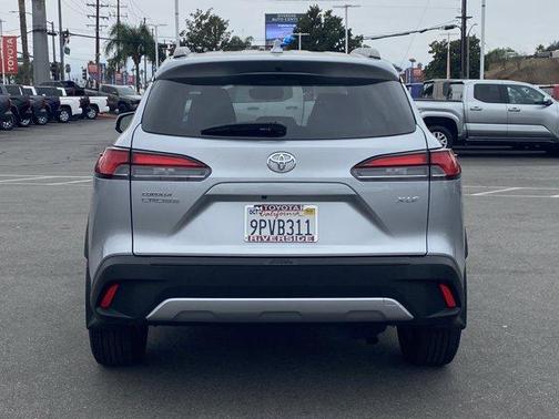 2024 Toyota Corolla Cross XLE