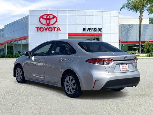 2025 Toyota Corolla Hybrid LE