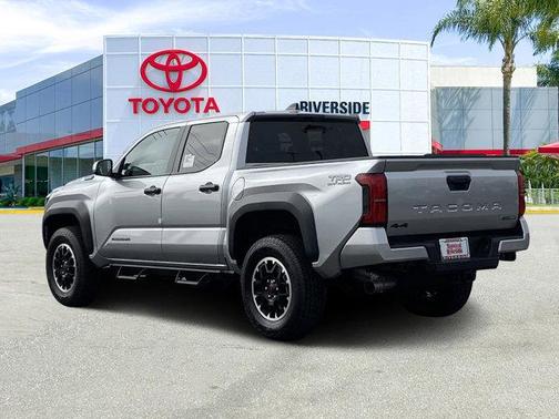 2025 Toyota Tacoma Hybrid TRD Off Road