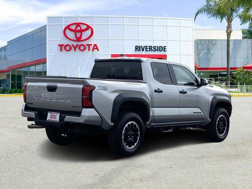 2025 Toyota Tacoma Hybrid TRD Off Road