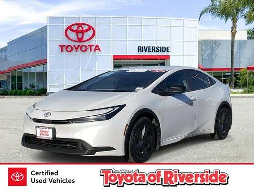 2024 Toyota Prius LE