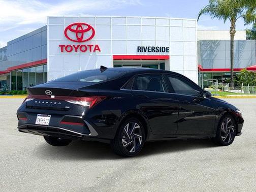 2024 Hyundai ELANTRA HEV Limited