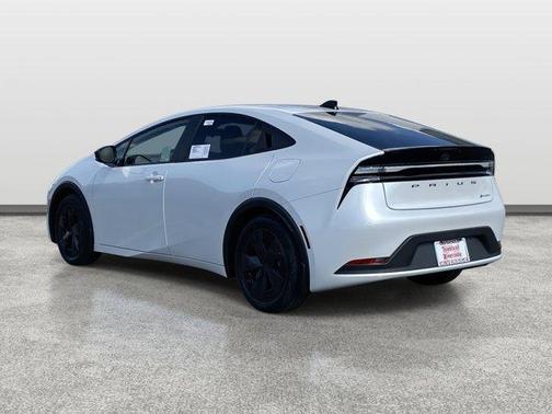 2026 Toyota Prius Plug-In Hybrid 