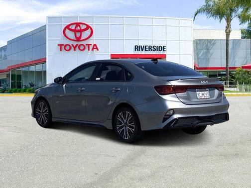 2022 Kia Forte GT-Line