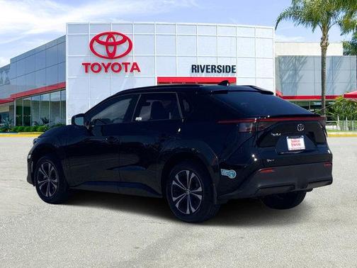 2024 Toyota bZ4X XLE