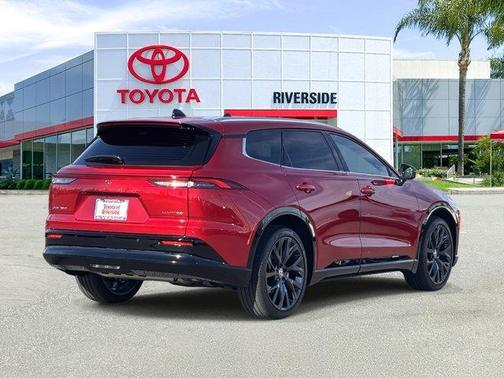 2025 Toyota Crown Signia Limited