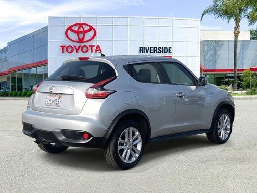 2017 Nissan Juke S