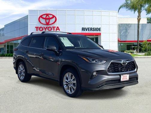 2025 Toyota Highlander Limited