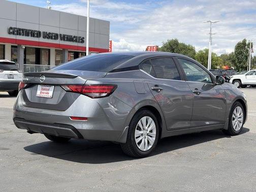 Gun Metallic 2022 Nissan Sentra S