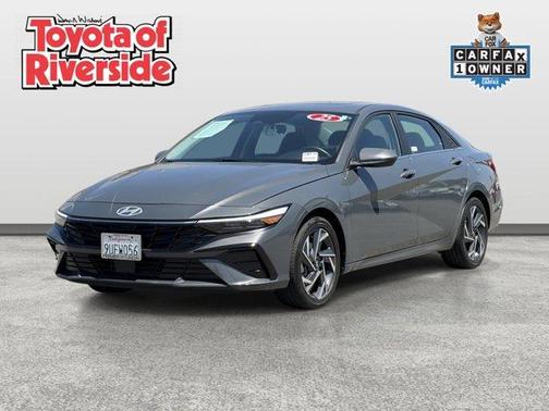 Gray 2025 Hyundai ELANTRA SEL Convenience