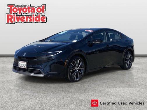 2025 Toyota Prius XLE