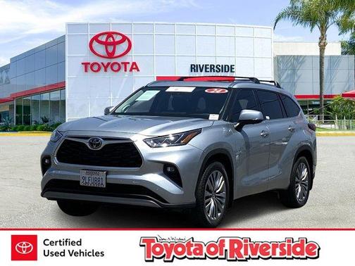 2024 Toyota Highlander Platinum