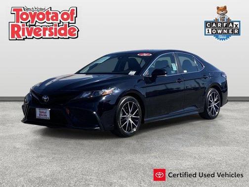 Midnight Black Metallic 2024 Toyota Camry SE
