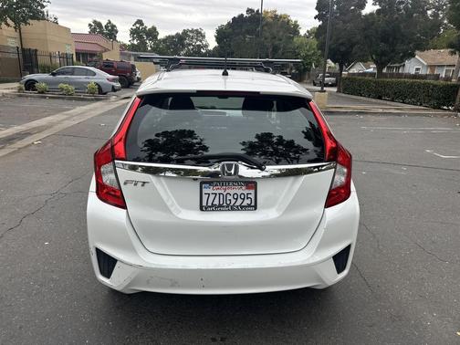 2017 Honda Fit EX