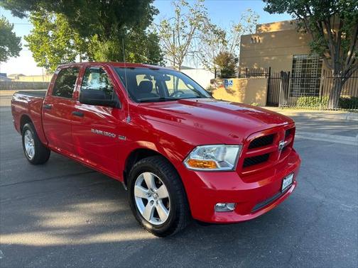 2012 RAM 1500 ST