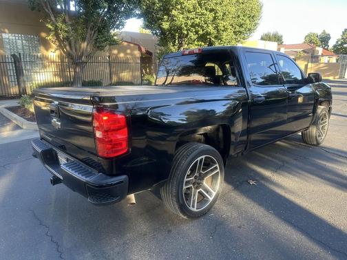 2018 Chevrolet Silverado 1500 Custom