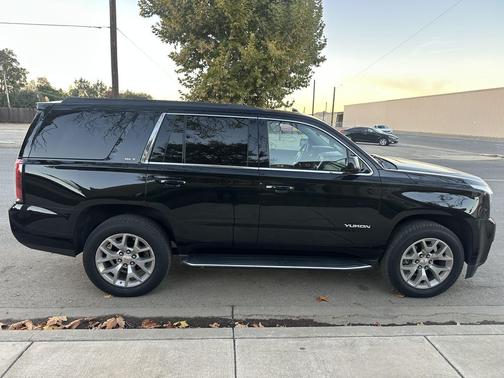 2019 GMC Yukon SLT