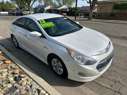 2012 Hyundai SONATA Hybrid Base