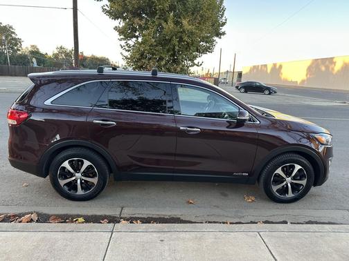 2016 Kia Sorento EX