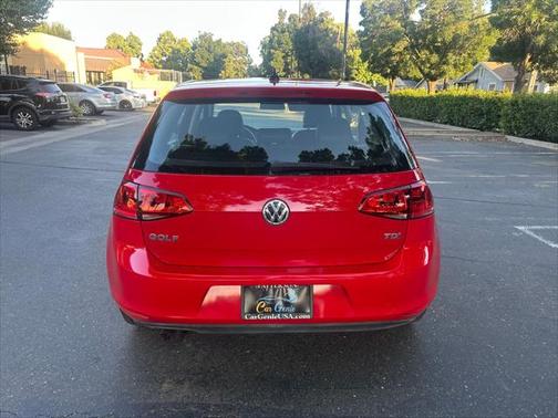 2015 Volkswagen Golf DSG TDI S