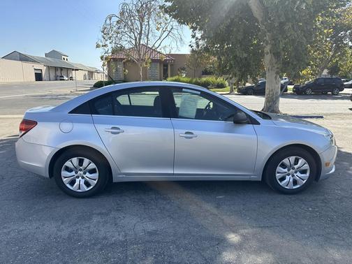 2012 Chevrolet Cruze LS