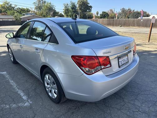 2012 Chevrolet Cruze LS