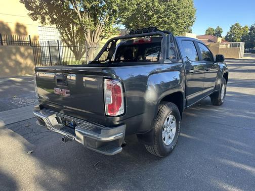 2017 GMC Canyon Base
